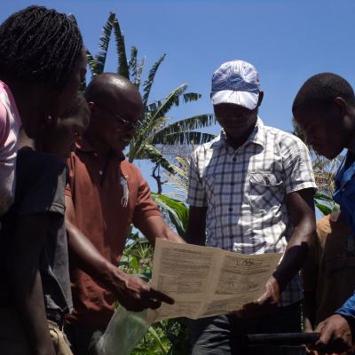 Training on basic irrigation solutions